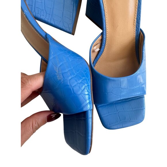EXPRESS Snake Embossed Blue Periwinkle Block Heels Size 8 - Picture 7 of 10
